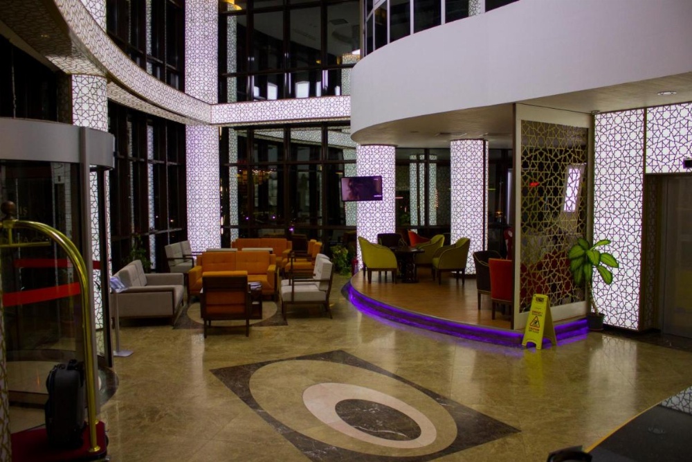 Yol ¿¿ Holiday Adana Otel Image 11