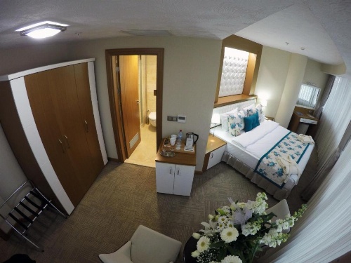 Yol ¿¿ Holiday Adana Otel image 21
