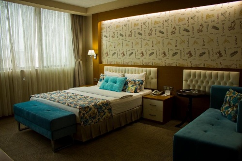 Yol ¿¿ Holiday Adana Otel image 33