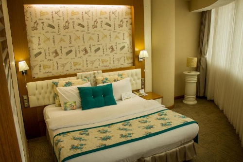 Yol ¿¿ Holiday Adana Otel image 34