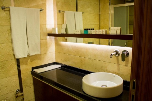 Yol ¿¿ Holiday Adana Otel image 36