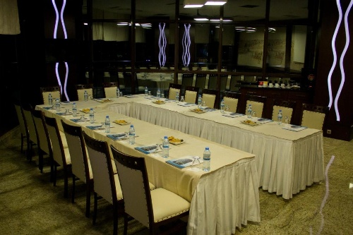 Yol ¿¿ Holiday Adana Otel image 6